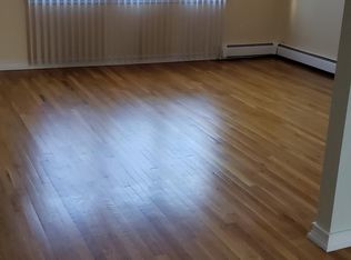 35 Bryn Mawr Pl, Yonkers, NY 10701