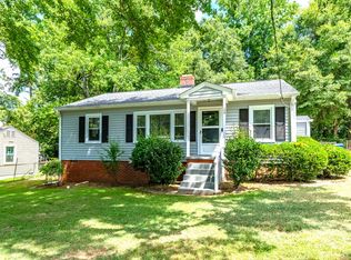 306 Pisgah Dr, Greenville, SC 29609