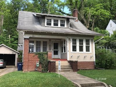 41 Grosvenor St, Athens, OH, 45701