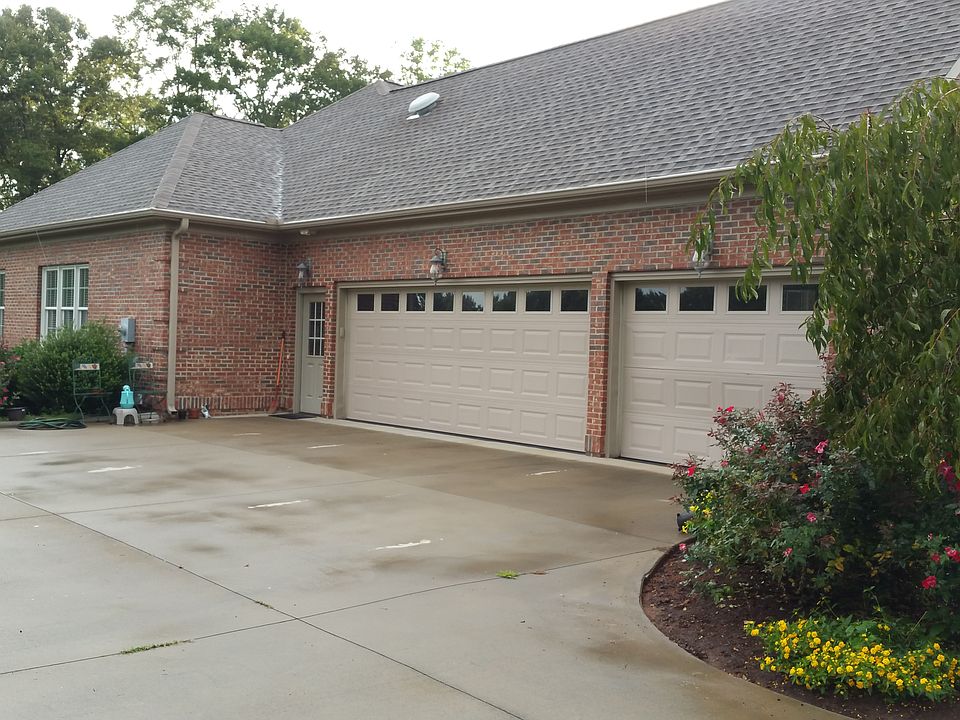 2nd image of 1501 Old Switzer Rd