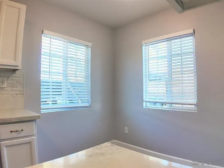 3934 1/2 Marine View Ave — Photo 13