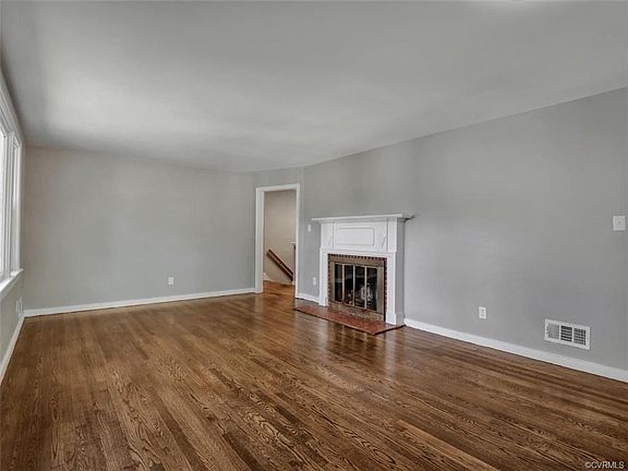 5th image of 7502 Schaaf Dr