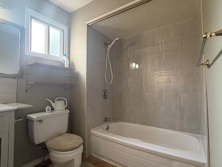 38 Carter Dr #MAIN — Photo 16