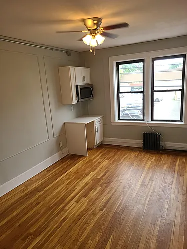 1144 E Grand St #302A Photo 1