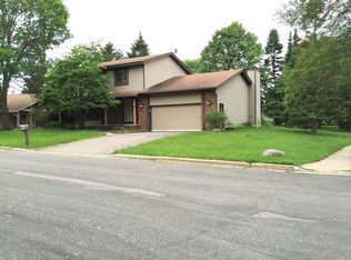 1745 Laurel Ave, Hudson, WI 54016
