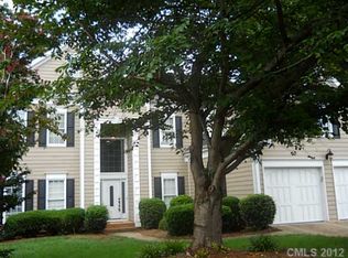10933 Thornhill Club Dr, Charlotte, NC 28277