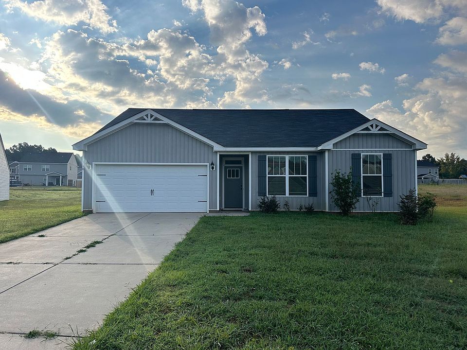 1st image of 110 Chancellor Ct