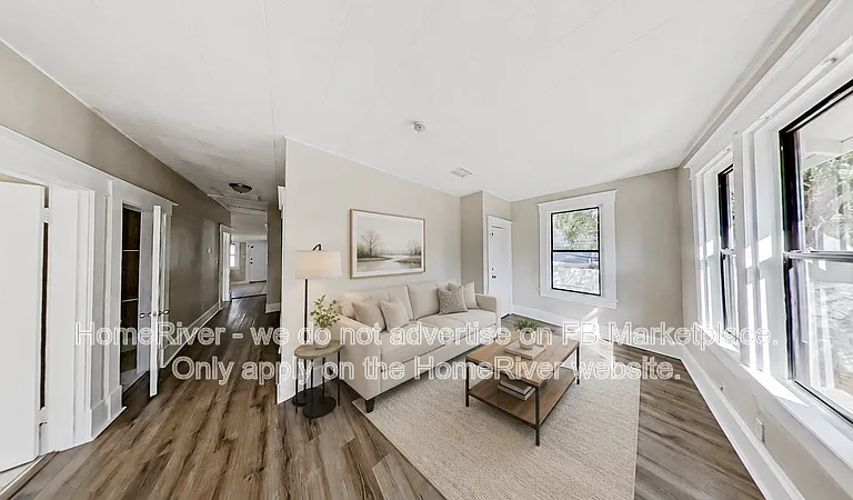 509 27th Ave S — Photo 2