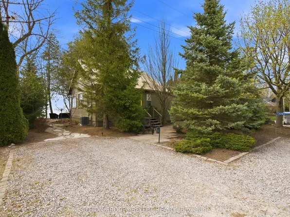 73081 Ducharme Beach Rd, Bluewater, ON N0M 2T0