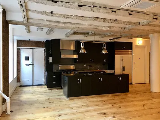 Rented by Meisel Real Estate | media 21