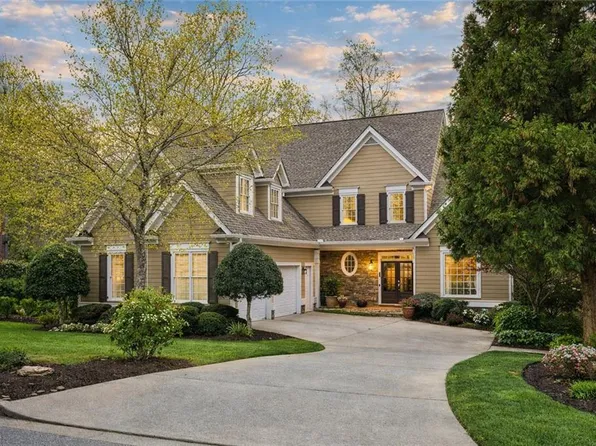 1985 Silverstone Dr, Lawrenceville, GA 30045