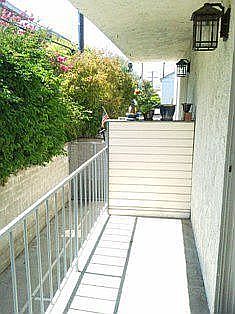 5th image of 1741 Granville Ave APT 107