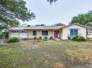 457 Winfield Blvd, Windcrest, TX 78239