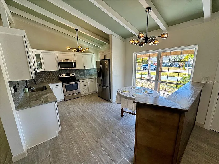 1500 Carson Cir NE — Photo 62