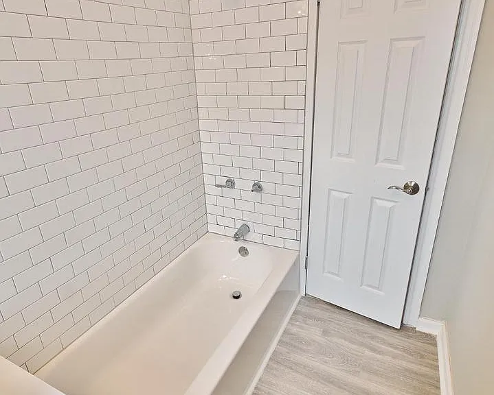 614 N Frazier St — Photo 6