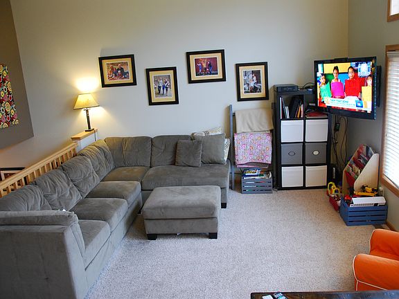 Open, Spacious living room