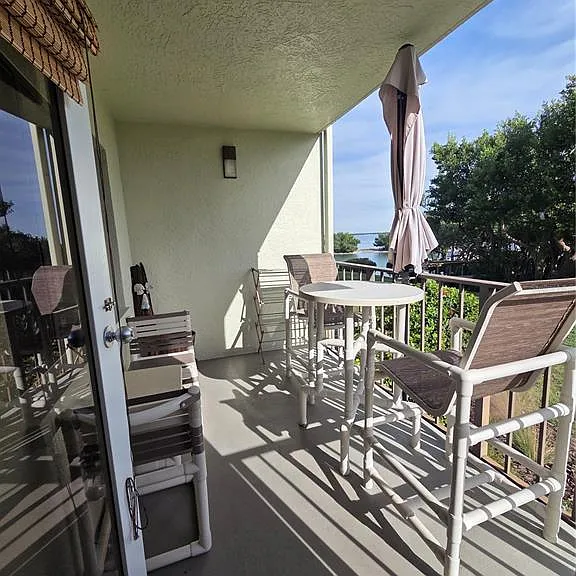 1515 Pinellas Bayway S #A6 — Photo 24