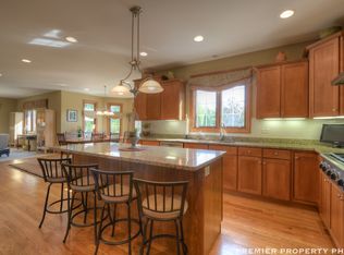 10809 Swallow Tail Ln, Frankfort, IL 60423