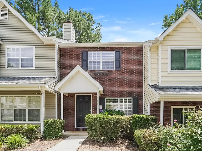 5746 Prescott Ct — Photo 1