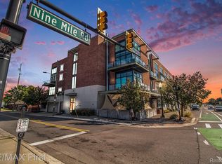 211 E Nine Mile Rd UNIT 307, Ferndale, MI 48220