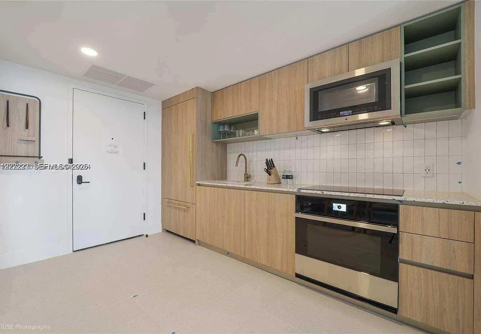 1 bed, 1.0 bath, 598 sqft, $5,000 — Photo 2