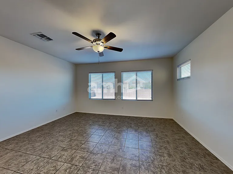 683 N Nestled Hummingbird Ln — Photo 6