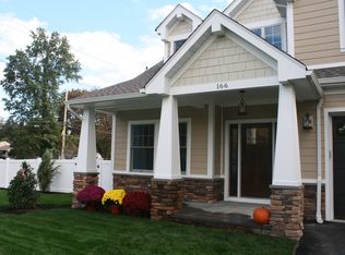166 W End Ave, Pompton Plains, NJ 07444