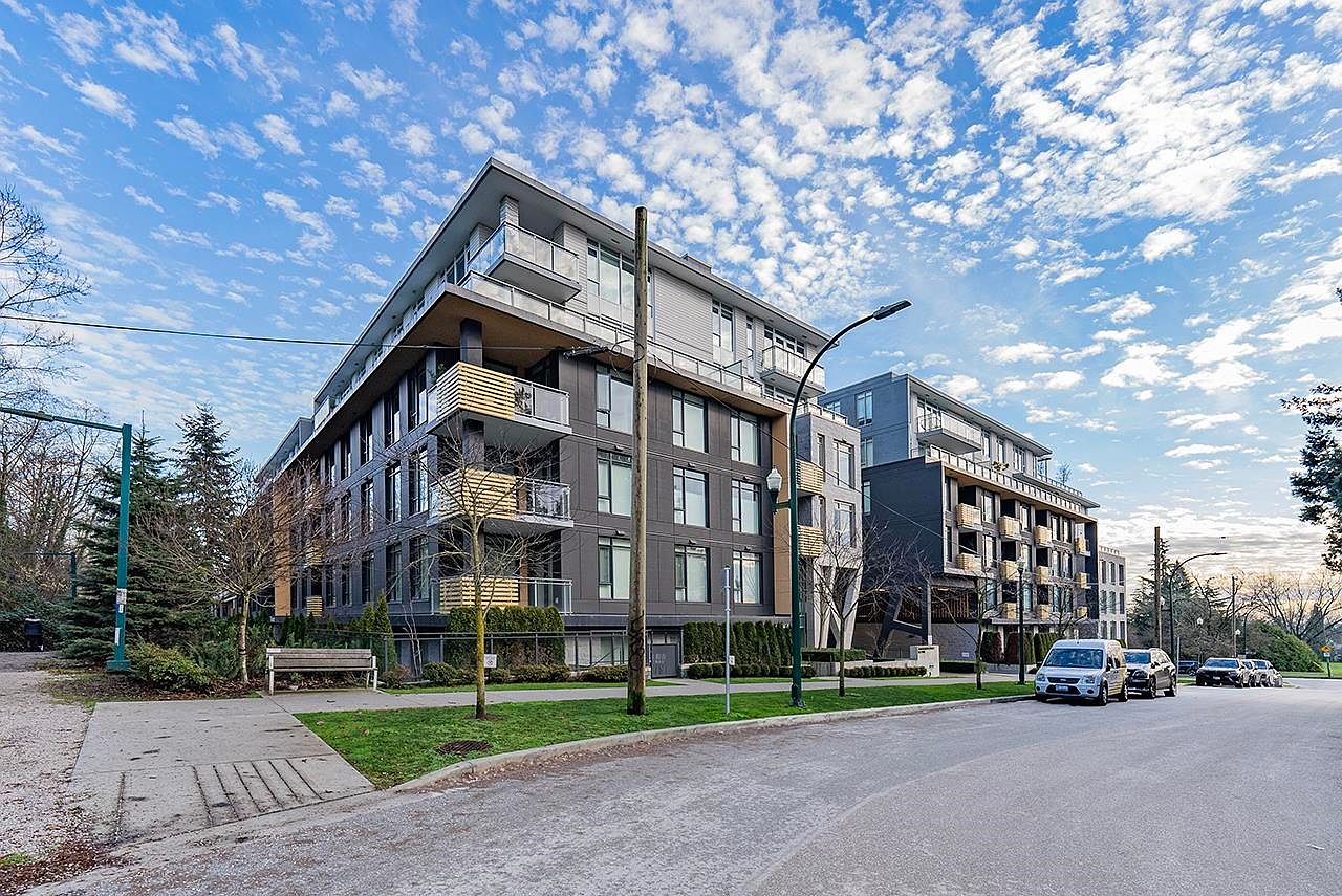 7428 Alberta St #605/606