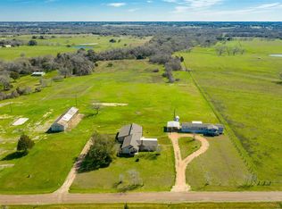 1547 Vacek Loop, Schulenburg, TX 78956