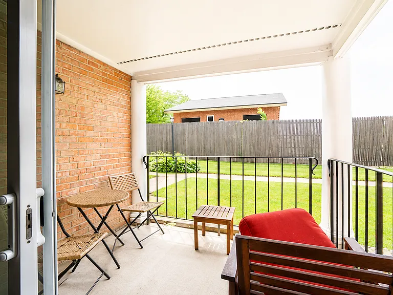 530 Shorely Dr #104 — Photo 5