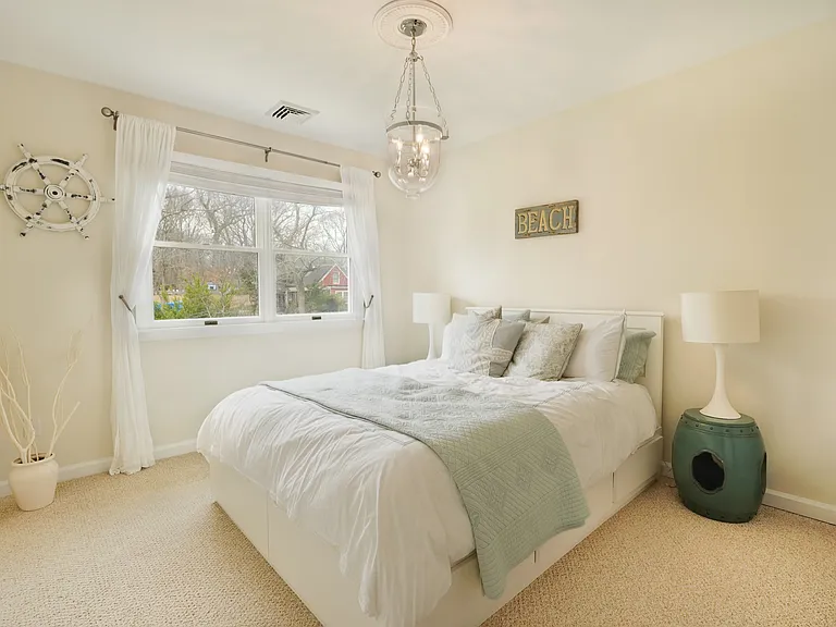 5220 Stillwater Ave — Photo 10