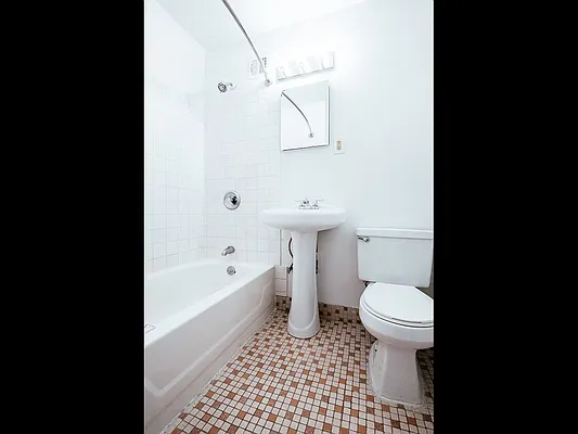 Sold by Elite Connect Real Estate | media 6
