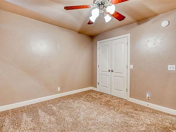 4th image of 3305 Chardonnay Ln