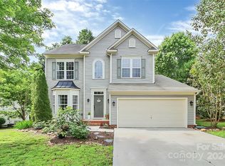 4952 Summerside Dr, Lake Wylie, SC 29710