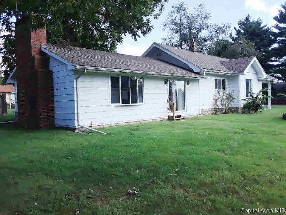 1st image of 704 Johnson St
