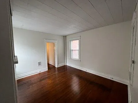 431 Park Ave #6 — Photo 11