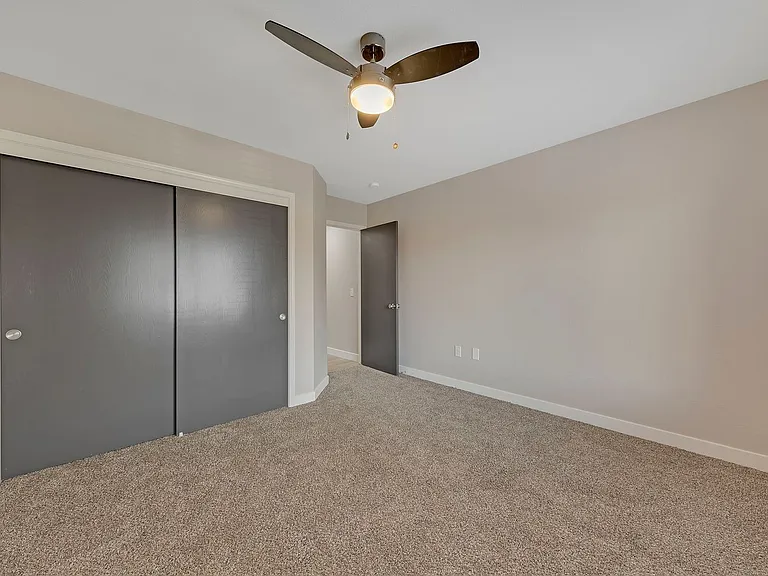 8705 Prairie Hill Dr — Photo 17