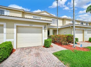 5927 Royal Way, Tamarac, FL 33321