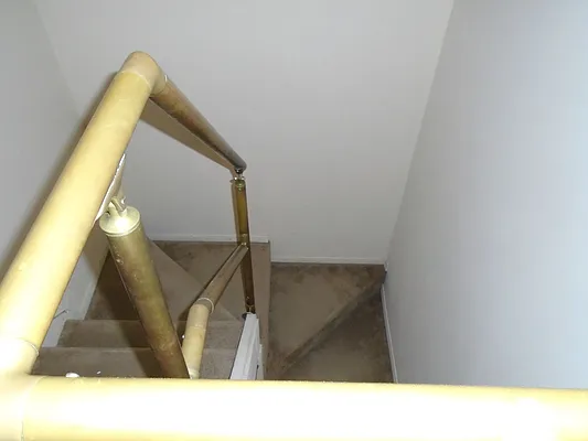 Rented by 18 REALTY | media 31