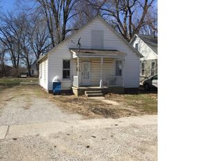 905 N 12th St, Springfield, IL 62702