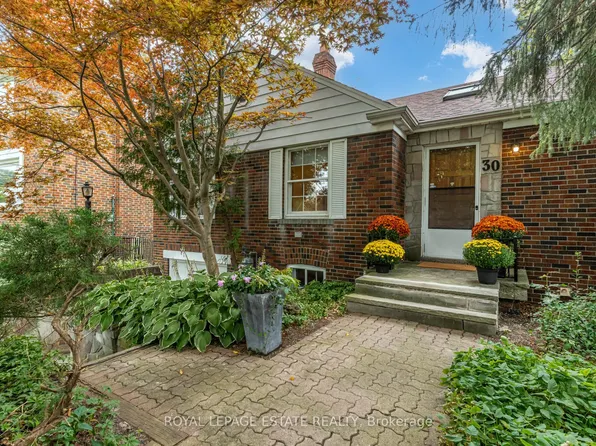 30 Barbara Cres, Toronto, ON M4C 3B2