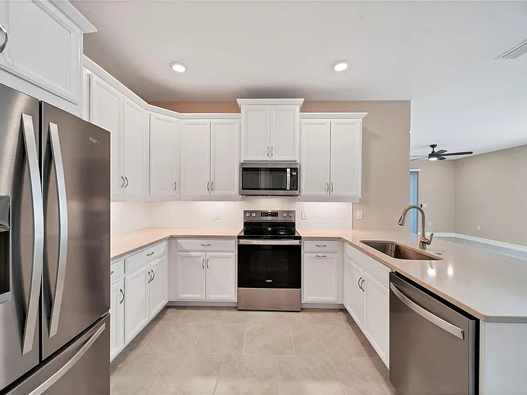 305 Ibiza Loop — Photo 10