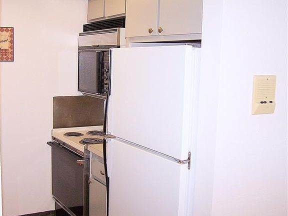 4th image of 75 Ora Way Unit D208