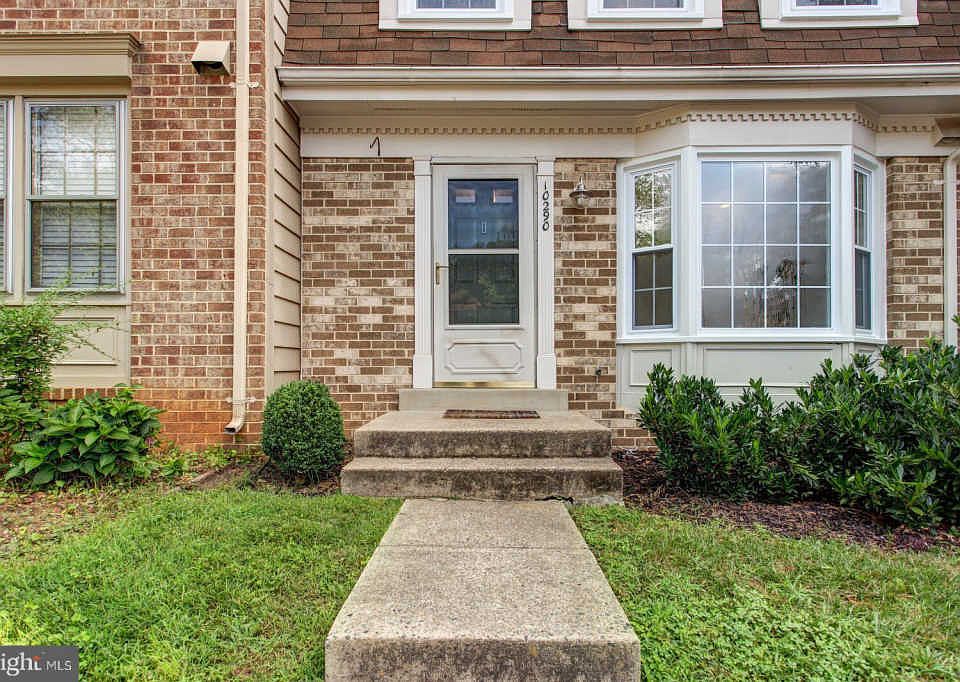 1st image of 10290 Colony Park Dr