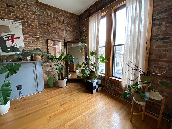 3rd image of 1215 W Grand Ave APT 2F