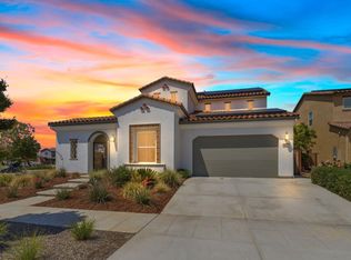 915 Vineyard Ct, Madera, CA 93636