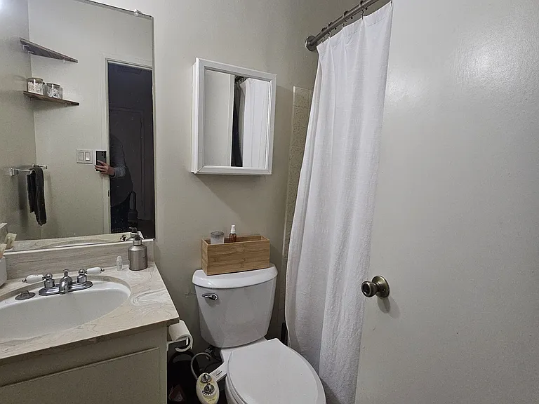 1908 El Paso Ave #2 — Photo 9
