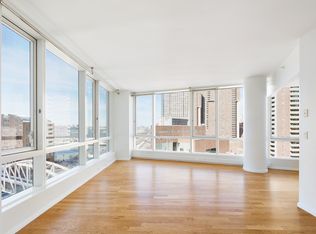 200 Chambers St APT 9D, New York, NY 10007