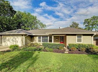 8807 Linkmeadow Ln, Houston, TX 77025