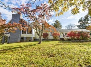 125 Spencer Mull Rd, Penrose, NC 28766